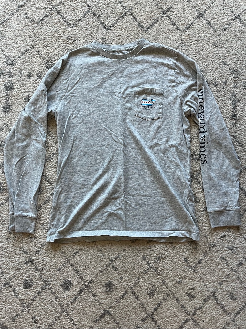 Vineyard Vines Gray Long-Sleeve Pocket Tee with Whale Logo